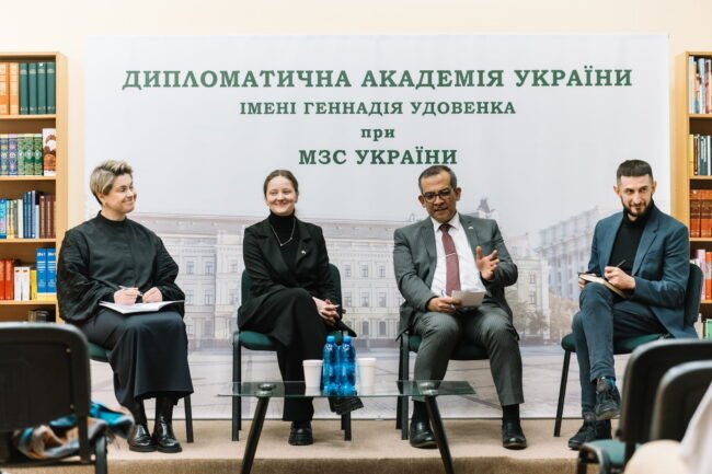 Перезентація Індія Індонезія